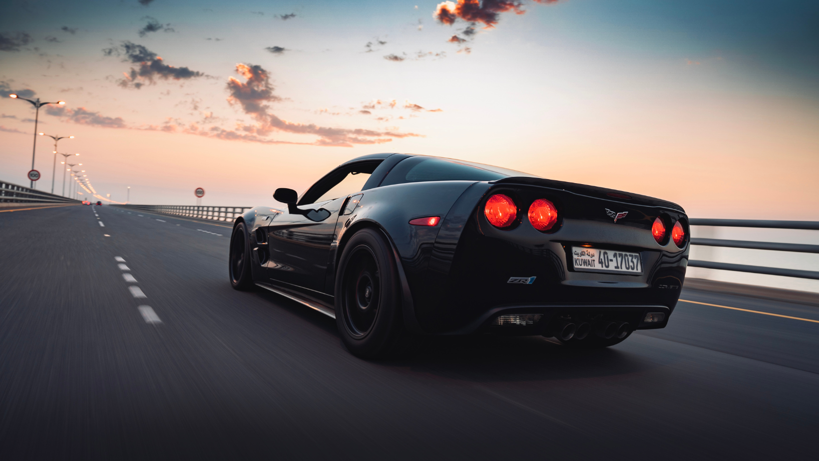 unleashing the hi tech corvette a perfect blend of performance and innovation